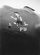 Asisbiz Beaufighter Mk21 RAAF 22Sqn A8 52 Ginger Megs PU nose section 01