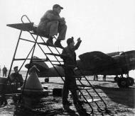 Asisbiz Beaufighter VIF USAAF 12AF 414NFS Italy Nov 17 1943 01
