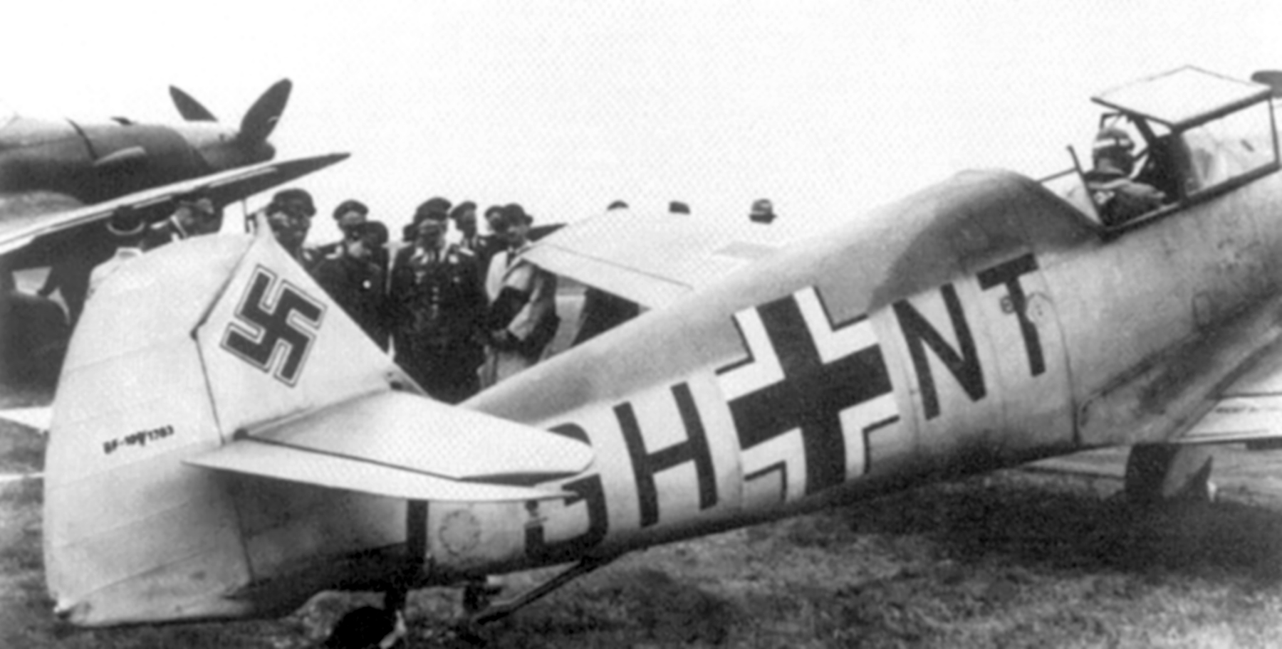 Messerschmitt Bf 109E0 D IBFD Stkz GH+NT WNr 1783 prototype for Bf 109T Germany 23rd Aug 1940 01