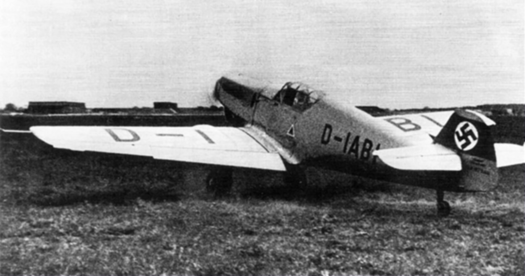 Messerschmitt-Prototype-Bf-109V1-D-IABI-