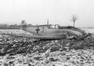 Asisbiz Messerschmitt Bf 109D1 2.JG176 Red 3 belly landed Southern Germany Jan 1940 02
