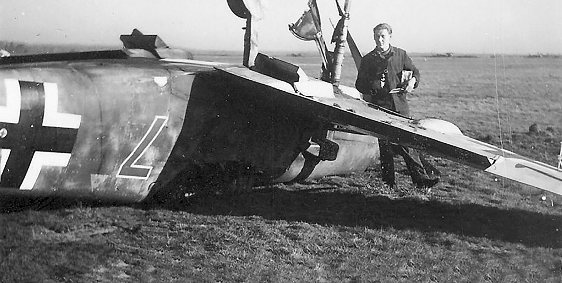 Messerschmitt Bf 109E Red 7 after a bad landing known as Damenlandung in German 01