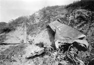 Asisbiz Crumpled remains of a crashed Messerschmitt Bf 109 eBay 01