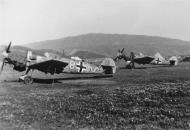 Asisbiz Messerschmitt Bf 109E1 9.JG53 Yellow 8 unknown location 01