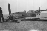Asisbiz Messerschmitt Bf 109E4 I.JGx Brown 2 unknown unit belly landed at Gravelines France 1940 eBay 01