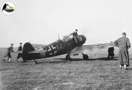 Asisbiz Messerschmitt Bf 109E 2.ErgGr Ost Red 14 Krakow Russia 1942 ebay 01