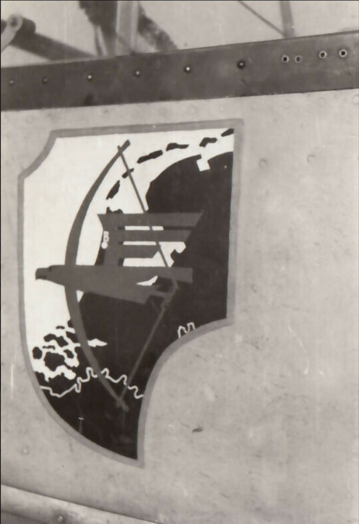 Luftwaffe III.JG1 emblem viewed from the port side of a Bf 109E eBay 01
