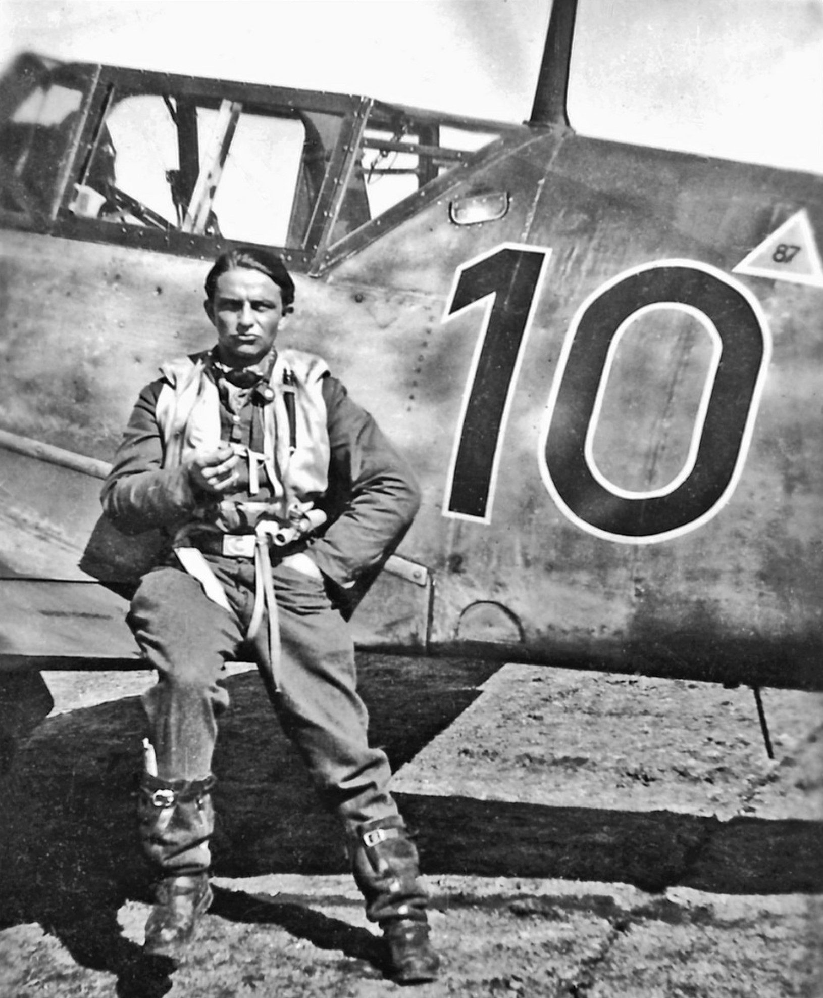 Messerschmitt Bf 109E4B 8.JG1 Black 10 with Siegfried 'Napp' Rudschinat July 1942 eBay 01