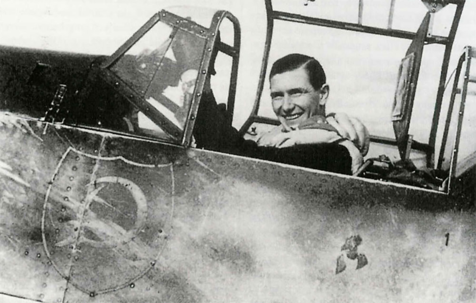 Aircrew Luftwaffe pilot Wilhelm Balthasar whilst serving with JG2 1940 01