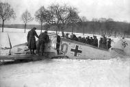 Asisbiz Messerschmitt Bf 109E1 3.JG2 Yellow 10 force landed France 1940 04