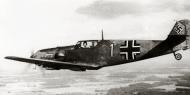 Asisbiz Messerschmitt Bf 109E4 1.JG2 Yellow 1 Helmut Wick France 1940 01