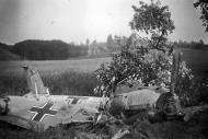 Asisbiz Messerschmitt Bf 109E4 4.JG2 White 5 Lothar Krutein crash site 19th May 1940 01