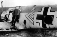 Asisbiz Messerschmitt Bf 109E4 Stab III.JG2 Erich Mix WNr 1526 force landed France 21st May 1940 03