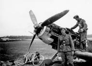 Asisbiz Messerschmitt Bf 109E4 1.JG21 White 4 WNr 5623 Stkz NI+ZH take off weather related Rouen France 15th Jun 1940 02
