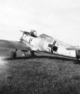 Asisbiz Messerschmitt Bf 109E3 1.JG26 White 6 France late 1940 02