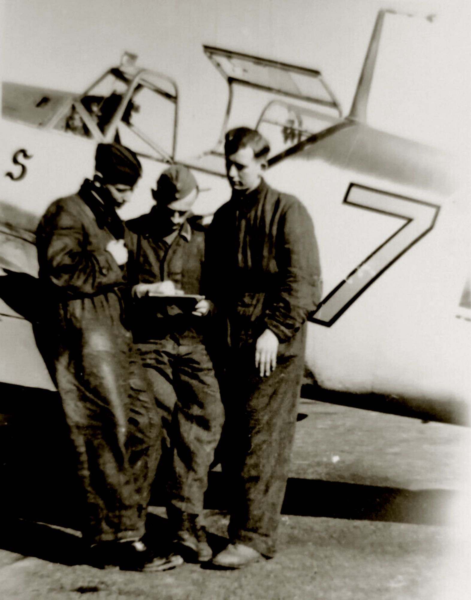 Messerschmitt Bf 109E1 6.JG26 Yellow 7 dash France 1940 eBay 02