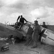 Asisbiz Messerschmitt Bf 109E4 5.JG26 Black 4 Lore France summer 1940 ebay 04