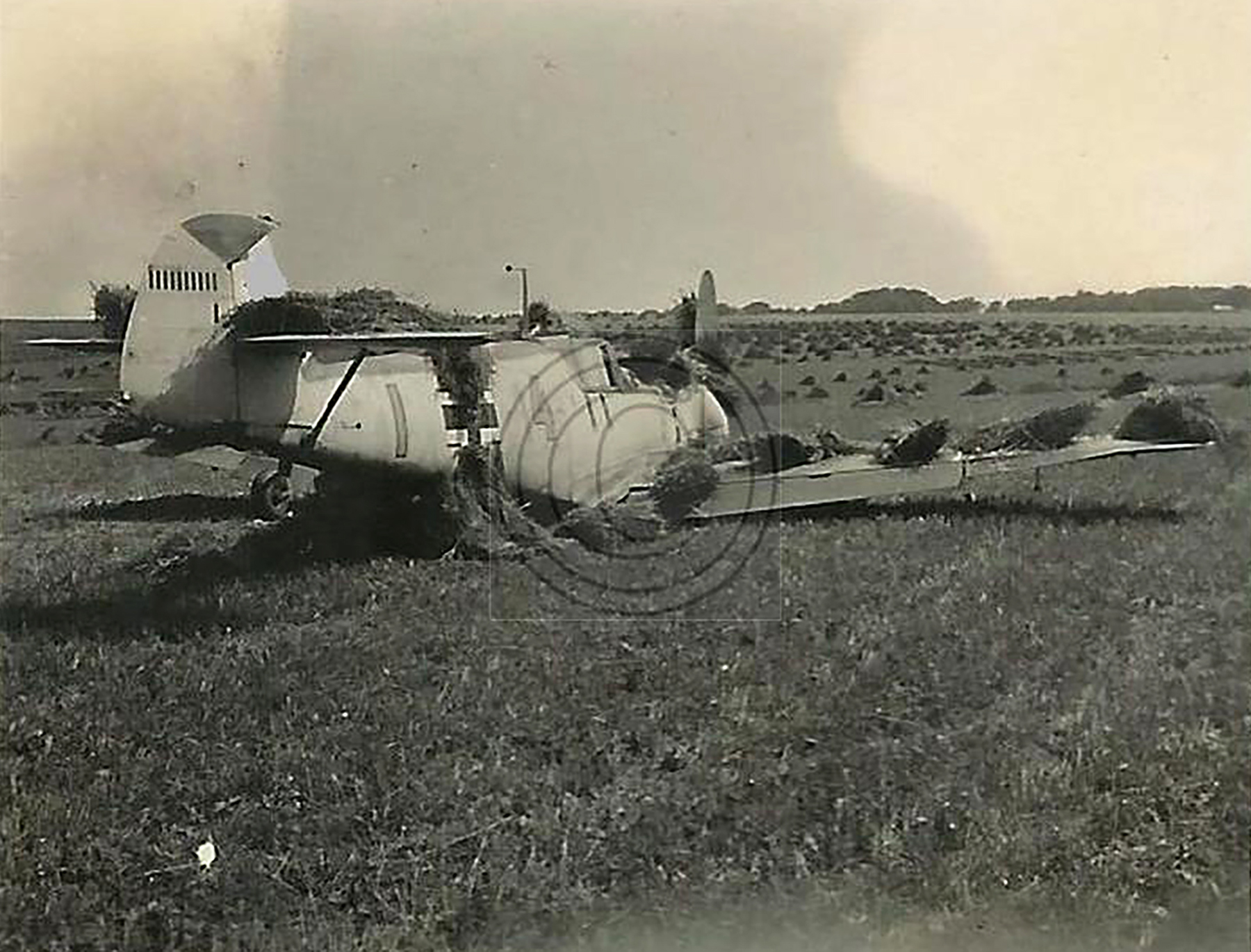 Messerschmitt Bf 109E4 9.JG26 Yellow 14 belly landing at Caffiers Aug 1940 eBay 02