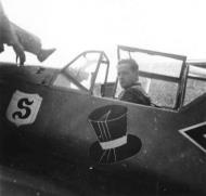 Asisbiz Messerschmitt Bf 109E4 Stab I.JG26 Gottahrd Handrick Brussel Belgium 1940 01