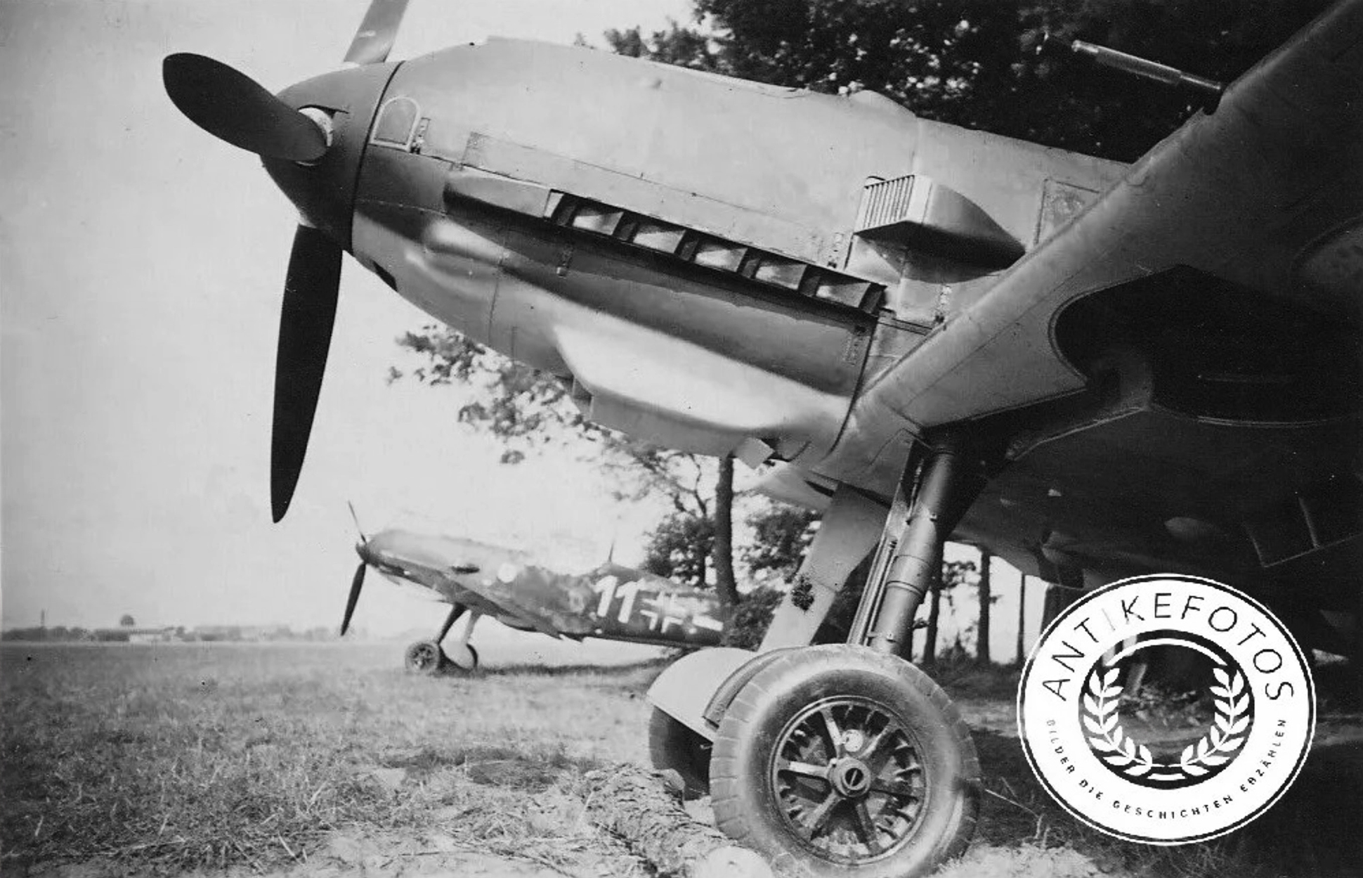 Messerschmitt Bf 109E1 1.JG26 White 11 and White 11 Germany Aug 1939 eBay 01