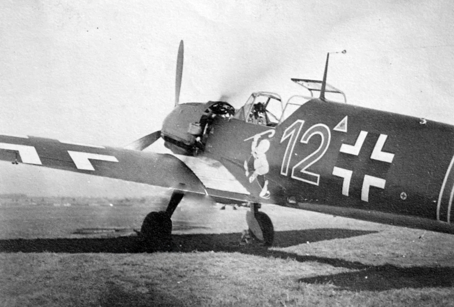 Messerschmitt Bf 109E1 8.JG26 Red 12 bar Germany 1939 eBay 01