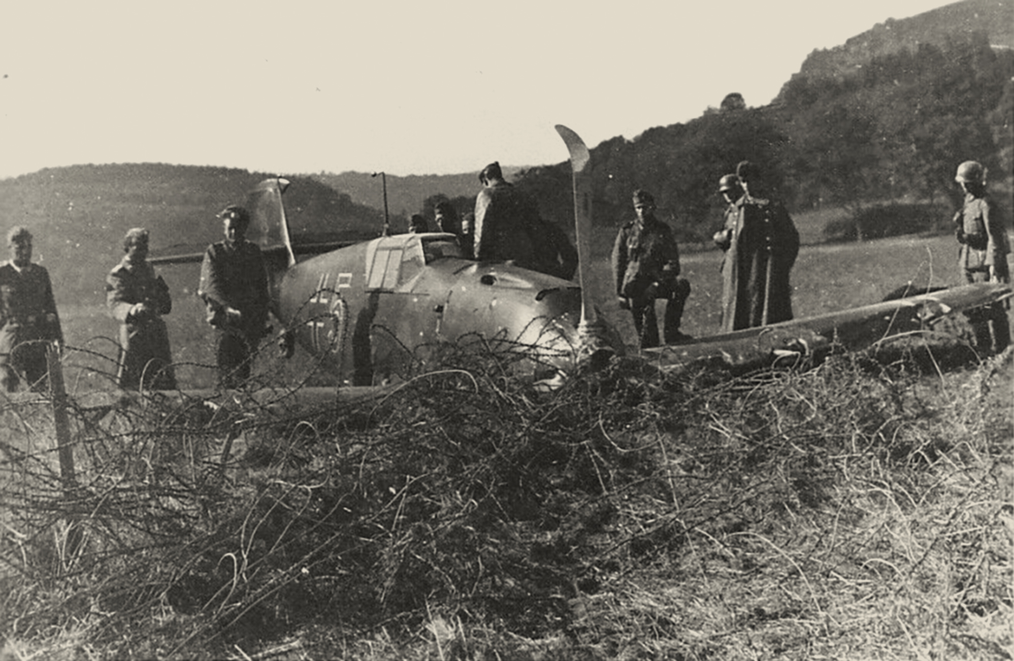 Messerschmitt Bf 109E3 2.JG26 Red 5 Josef Burschgens force landed 28th Sep 1939 eBay 01