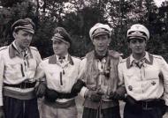 Asisbiz Aircrew Luftwaffe JG26 ace pilot and ex Olympian Joachim Muncheberg with flying comrades 02