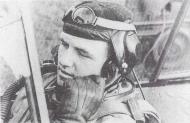 Asisbiz Aircrew Luftwaffe ace and ex Olympian Joachim Muncheberg receiving field orders 01