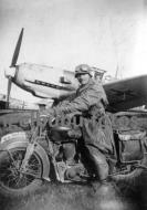 Asisbiz Messerschmitt Bf 109E7B 15.(Span)JG27 early autumn 1941 eBay 01