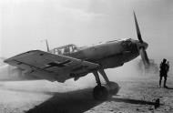 Asisbiz Messerschmitt Bf 109E7Trop 2.JG27 Friedrich Korner Sicily to North Africa 1942 02