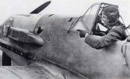 Asisbiz Messerschmitt Bf 109E7Trop I.JG27 Hans Joachim Marseille Ain el Gazala 6th April 1941 01