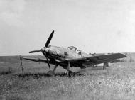 Asisbiz Messerschmitt Bf 109E4B 7.JG27 White 6 Balkans 1941 01