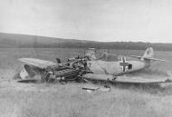 Asisbiz Messerschmitt Bf 109E3 7.JG27 White 14 belly landed France 1940 01