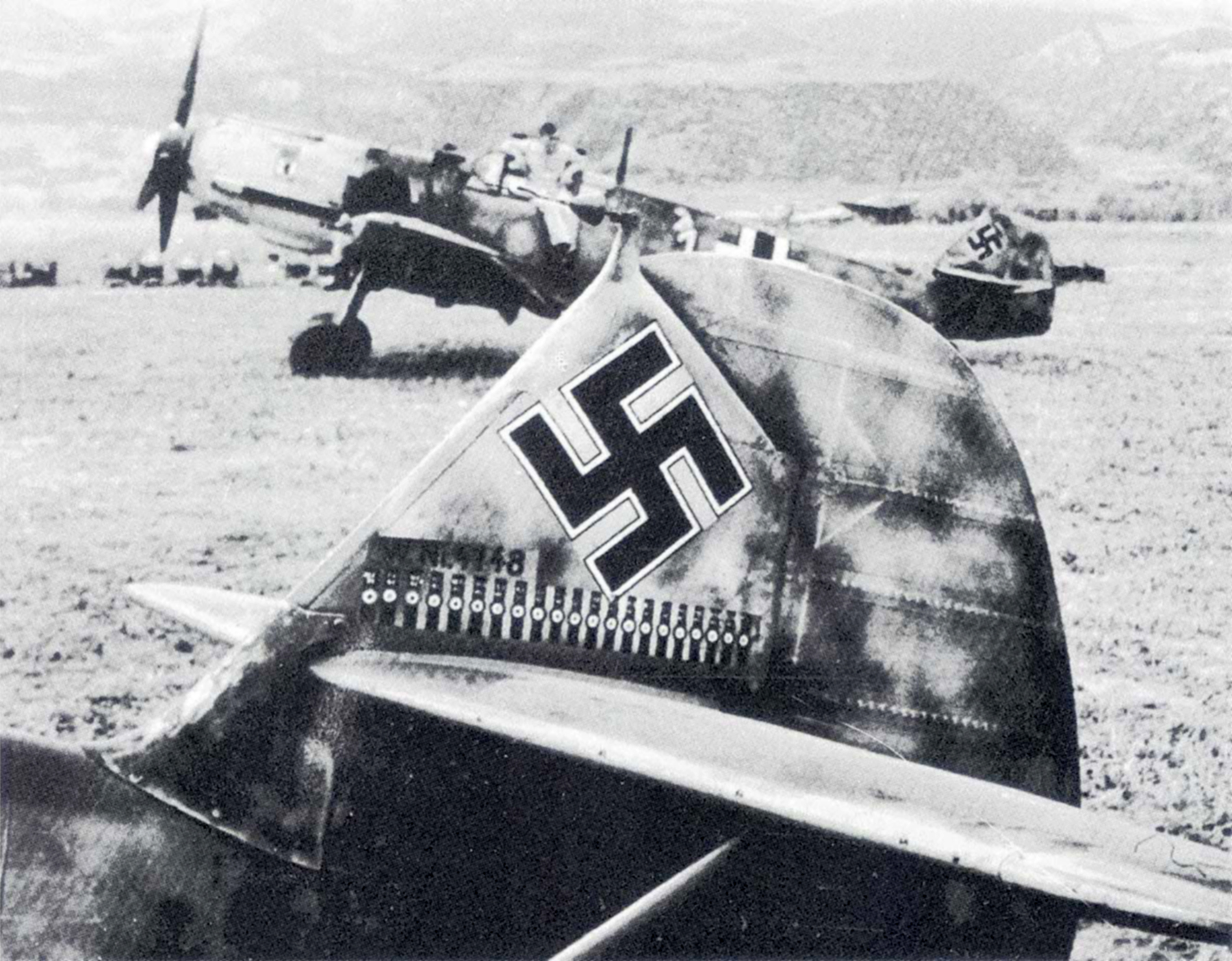 Messerschmitt Bf 109E7 Stab II.JG27 Wolfgang Lippert WNr 4148 Greece Apr 1941 02