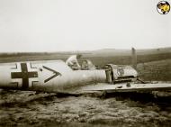 Asisbiz Messerschmitt Bf 109E4 Stab I.JG27 Black Chevron or Winkel belly landed at Erny Saint Julien France 1940 eBay 01