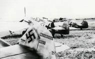 Asisbiz Messerschmitt Bf 109E4Trop Stab II.JG27 Gustav Rodel WNr 4180 Greece Apr 1941 01