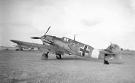 Asisbiz Messerschmitt Bf 109E7Trop Stab I.JG27 Chevron A Balkans 1941 01