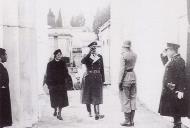 Asisbiz Aircrew Luftwaffe ace 9.JG27 Erbo Graf von Kageneck funeral 01