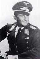 Asisbiz Aircrew Luftwaffe ace JG27 Wolfgang Schellmann 03