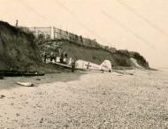 Asisbiz Messerschmitt Bf 109E 6.JG3 Yellow 1 Erich Woitke force landed France 1940 eBay 01