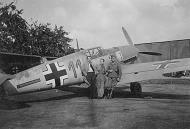 Asisbiz Messerschmitt Bf 109E4 6.JG3 Yellow 11 Antwerp 1940 01