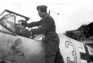 Asisbiz Messerschmitt Bf 109E4 9.JG3 Yellow 3 Hans Stechmann France 1940