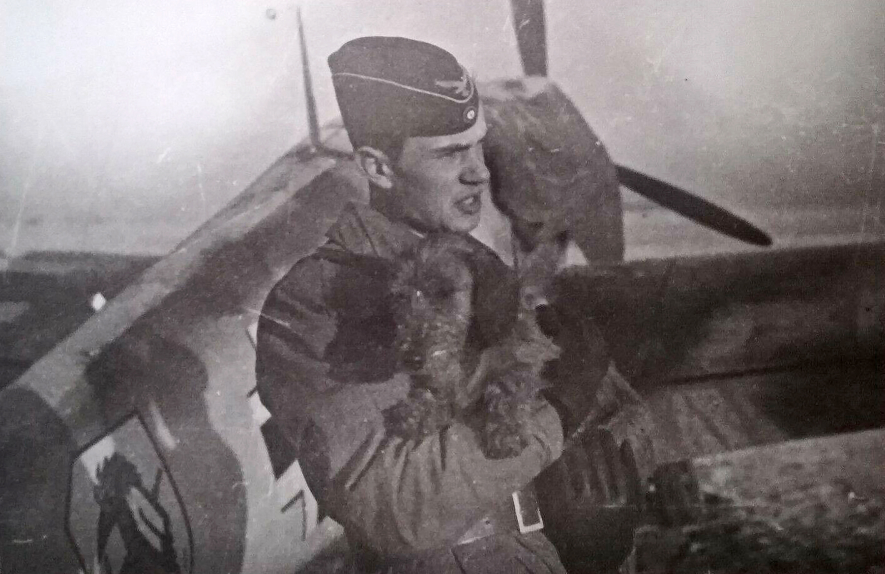 Messerschmitt Bf 109E1 4.JG51 White 9 Johann Bohm France Sep 1940 02