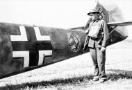 Asisbiz Messerschmitt Bf 109E4 6.JG51 Yellow 10 Fritz Beeck WNr 5587 shot down London 24th Aug 1940 IWM HU88402