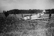 Asisbiz Messerschmitt Bf 109E1 5.JG52 Red 13 Albert Griener force landed Rehlingen Germany 25th May 1940 01