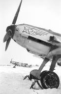 Asisbiz Messerschmitt Bf 109E1 6.JG52 Yellow 12 foreground Speyer Germany 1940 eBay 01