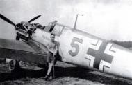 Asisbiz Messerschmitt Bf 109E4 6.JG52 Yellow 5 named after Paul Gulbrod at Nordholz airfield Denmark 1st July 1940 01