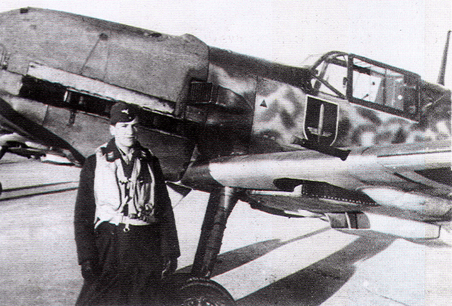 Aircrew-Luftwaffe-ace-pilot-4.JG52-Walte