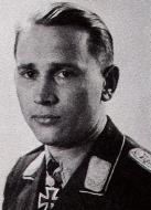 Asisbiz Aircrew Luftwaffe ace 9.JG52 Alfred Grislawski 01