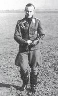 Asisbiz Aircrew Luftwaffe ace JG52 pilot Wolfgang Ewald 01